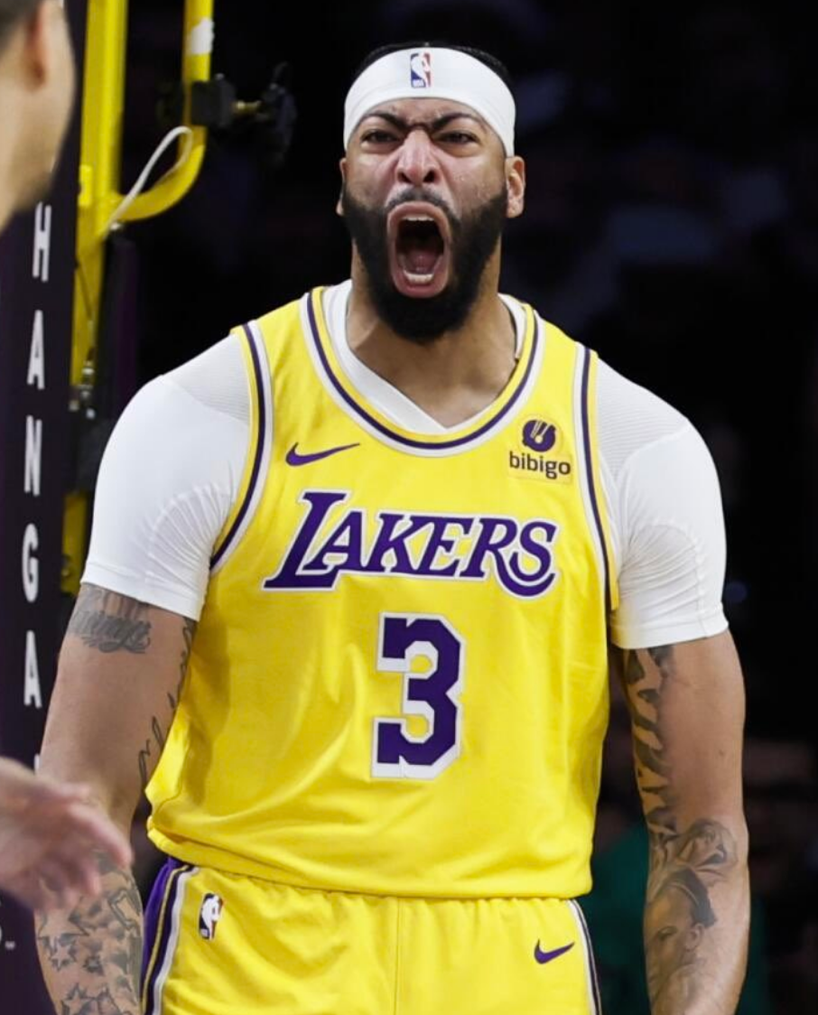 浓眉哥回归赛场，爆冷首场状态亮眼，热火观众沸腾！的简单介绍