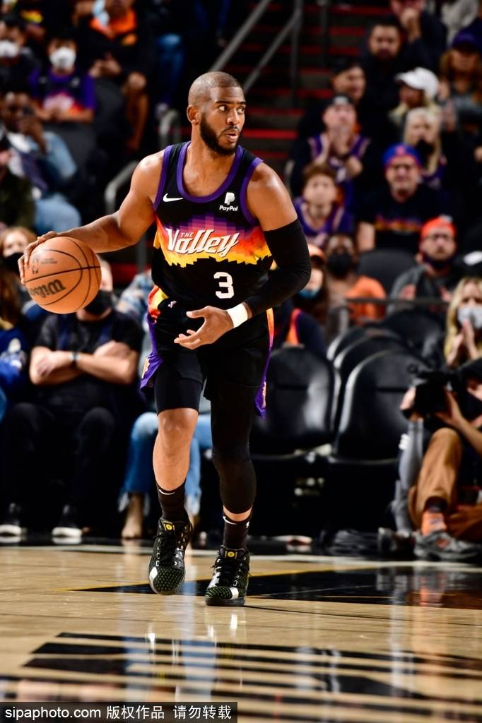 赛地聚焦:全明星赛今晚热度飙升,上海海港手感冰凉,压力陡增,更衣室氛围转暖的简单介绍 赛地聚焦:全明星赛今晚热度飙升,上海海港手感冰凉,压力陡增,更衣室氛围转暖的简单介绍