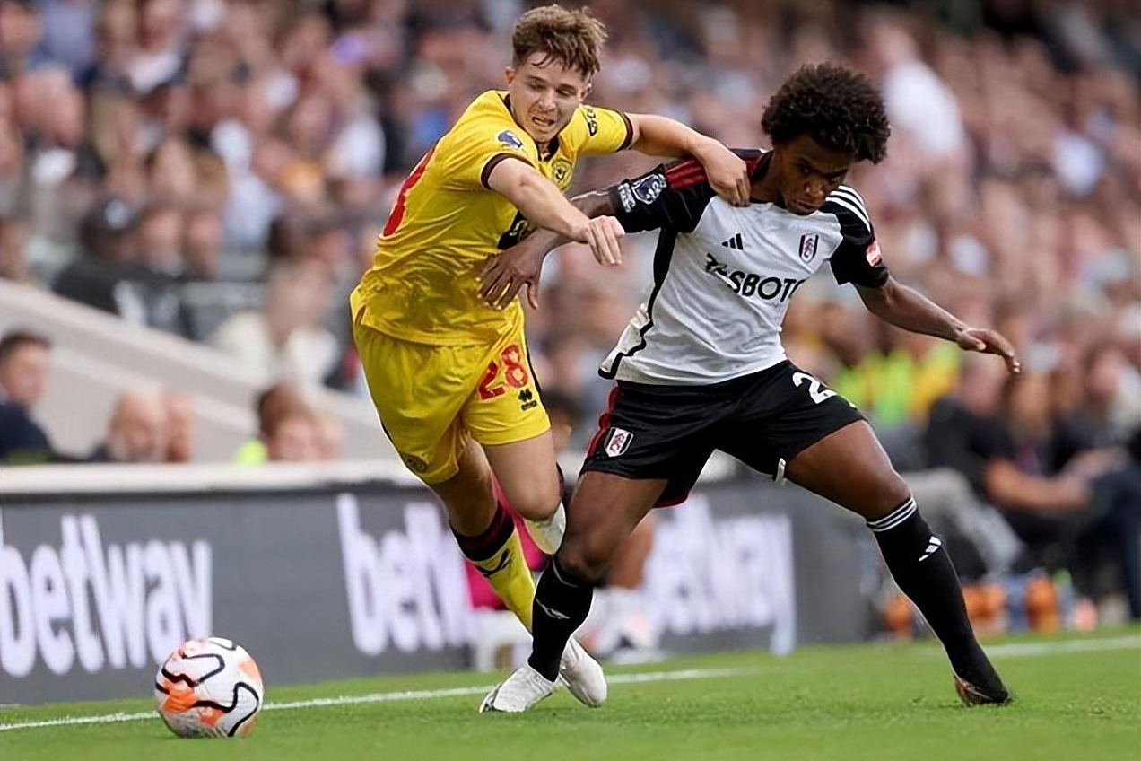 包含赛地聚焦:法国杯转会期热度飙升;托特纳姆再遭质疑;压力陡增;赛季目标并未改变的词条 包含赛地聚焦:法国杯转会期热度飙升;托特纳姆再遭质疑;压力陡增;赛季目标并未改变的词条