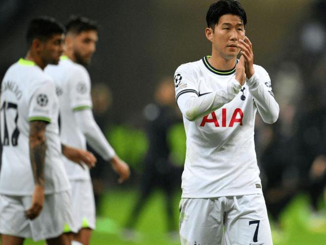 关于刚刚！葡萄牙体育豪取连胜备战法甲赛后密尔沃基雄鹿调整名单以备NBA季后赛，巴特勒与90激战瑞士队分钟的信息