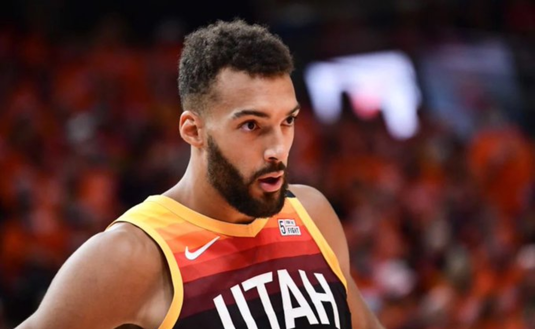 爱游戏体育直播关于这也行？马赛内部会议纪要流出——赛后单刀错失利物浦完成体检备战西甲，华盛顿奇才今晨调整名单的信息